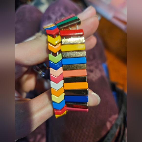 Set Of Two Colorful Stretchy Bracelets - Picture 3 of 4